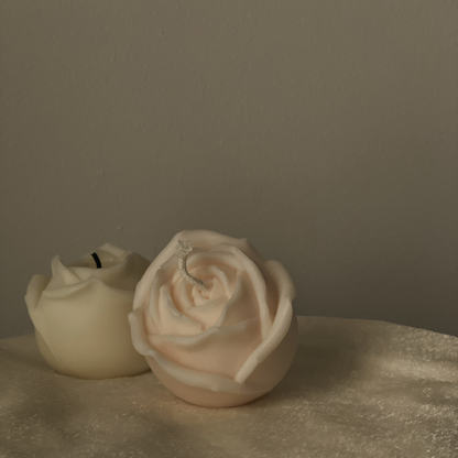 ROSEBUD CANDLE